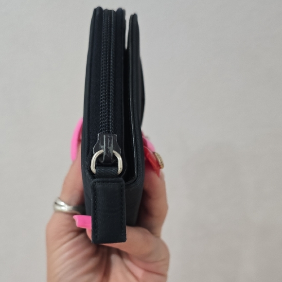 Prada Black Compact Wallet - Picture 3 of 14